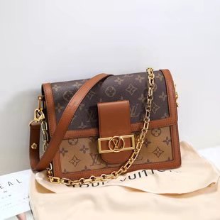 东莞奢侈品代工厂货源、奢侈品源头皮、奢侈品包包、奢侈品专柜货 东莞奢侈品代工厂货源、奢侈品源头皮、奢侈品包包、奢侈品专柜货