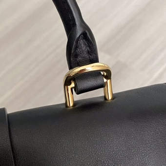 诚招代理,东莞代工厂货源 一手货源,手机实拍不做任何虚假处理 诚招代理,东莞代工厂货源 一手货源,手机实拍不做任何虚假处理