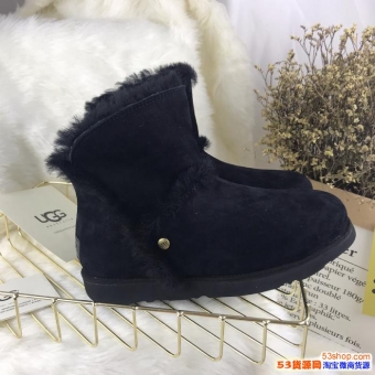 ��������ЬUGGѩ��ѥ���ڵ������д�������ֱ�����м�������Ь