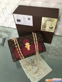 莆田鞋子工厂在哪广州高档包包网店实体店,都可以和我们联系莆田 莆田鞋子工厂在哪广州高档包包网店实体店,都可以和我们联系莆田