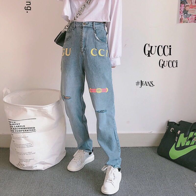 给大家揭秘一个靠谱高端服装微信,告诉你什么货能以假乱真 给大家揭秘一个靠谱高端服装微信,告诉你什么货能以假乱真