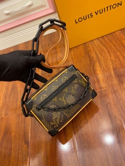 顶级原单包包皮带饰品原单货网红同款包包一件代发 顶级原单包包皮带饰品原单货网红同款包包一件代发