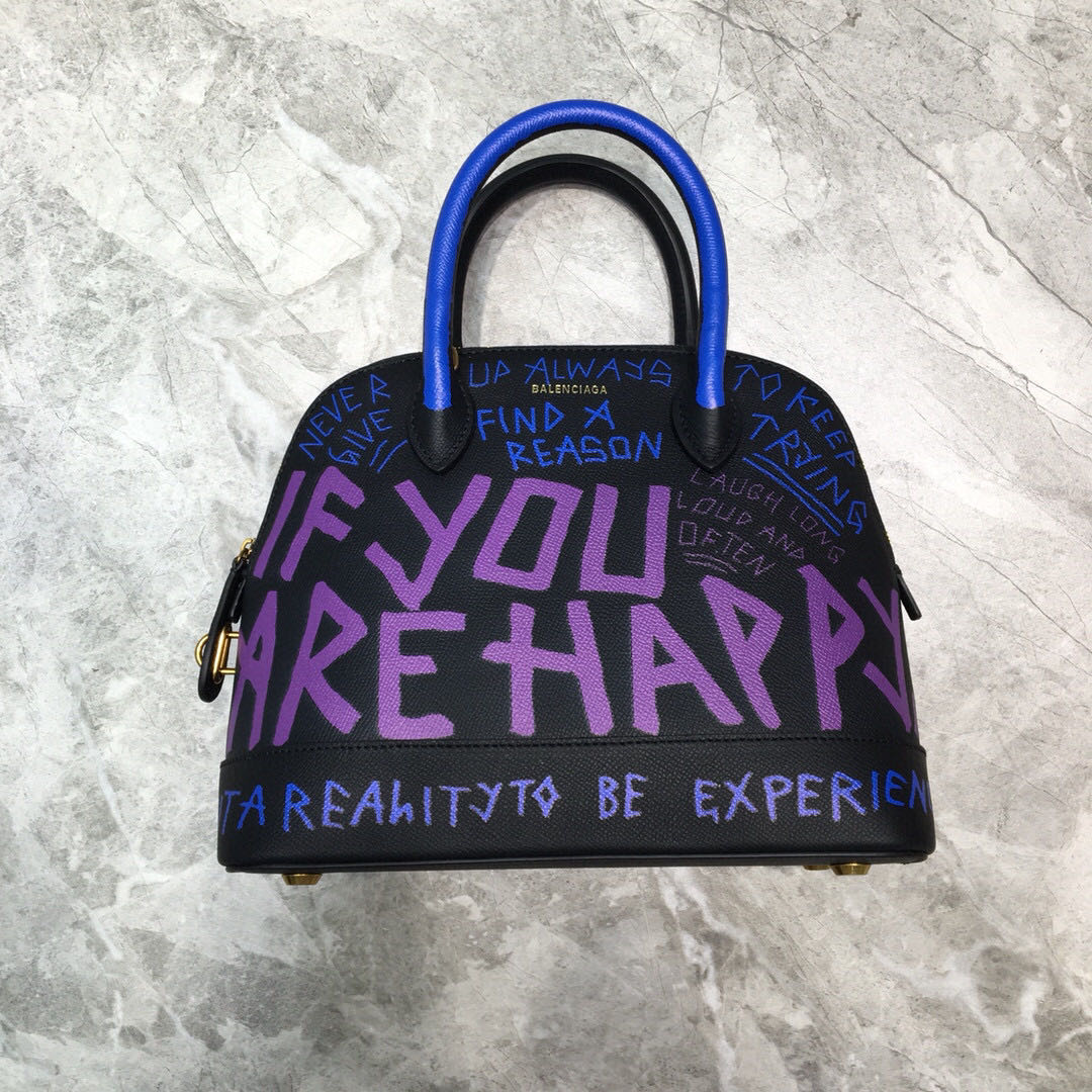 高品质的顶级原单一件代发奢侈品包包专柜同步发售 高品质的顶级原单一件代发奢侈品包包专柜同步发售